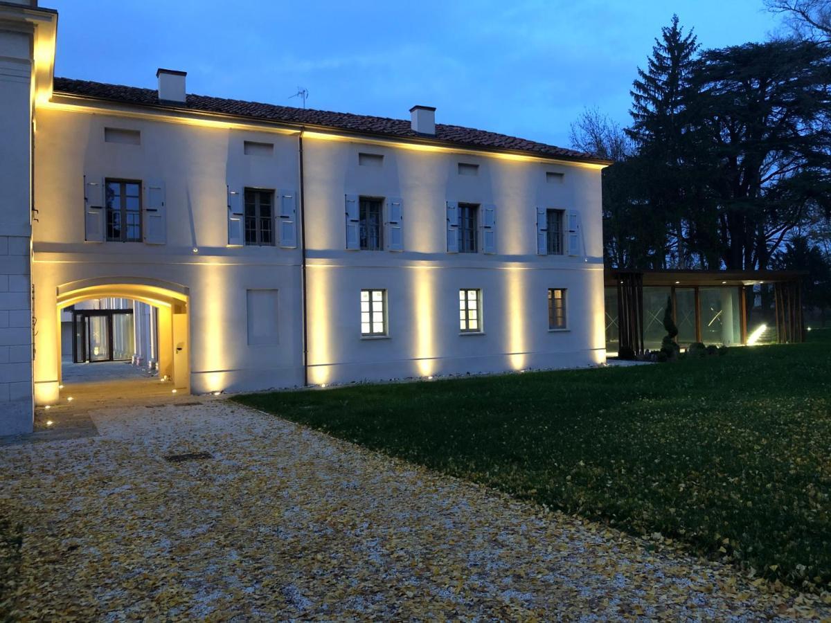 Villa Cantoni Marca Саббьонета Екстер'єр фото