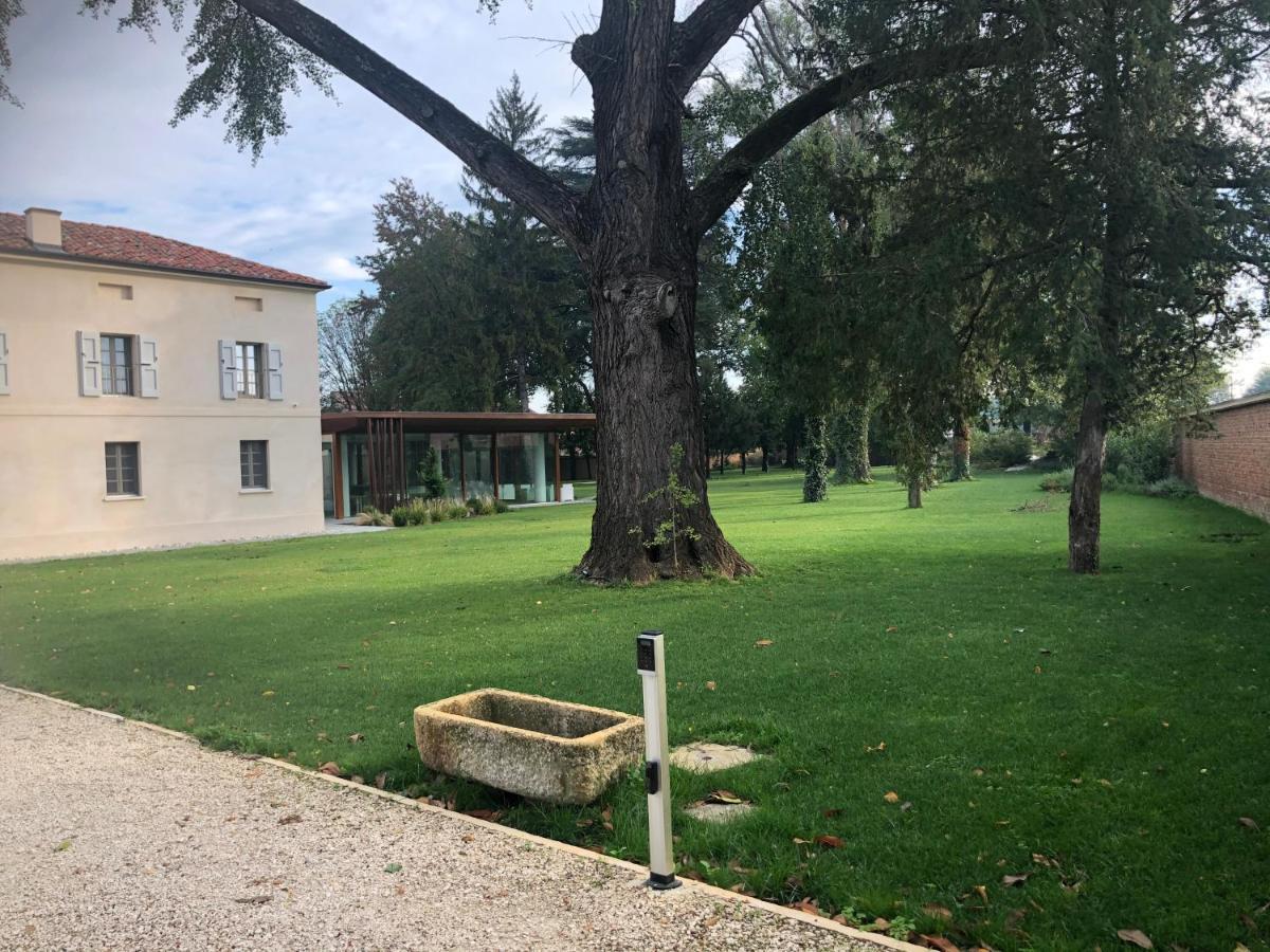 Villa Cantoni Marca Саббьонета Екстер'єр фото