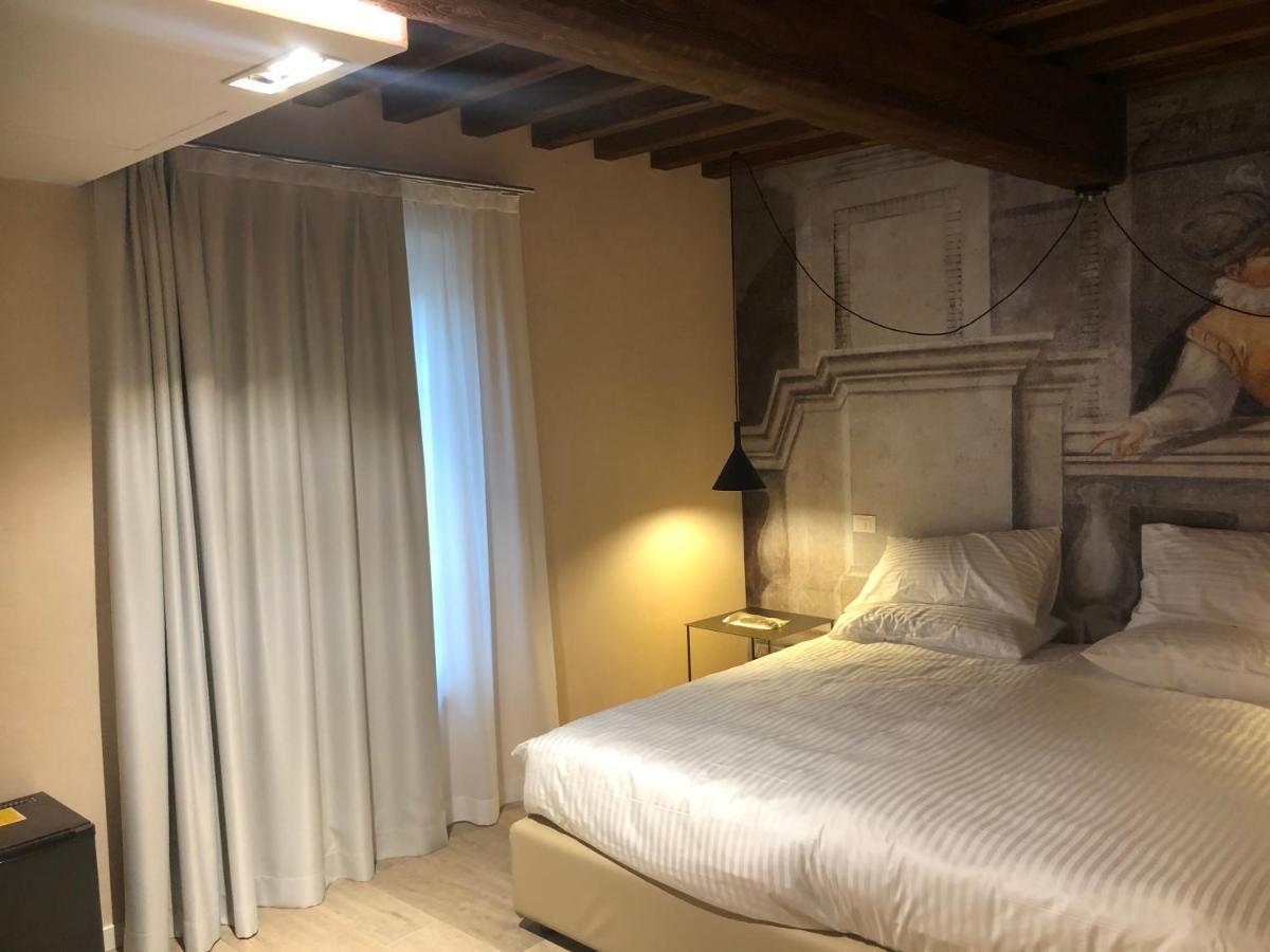 Villa Cantoni Marca Саббьонета Екстер'єр фото