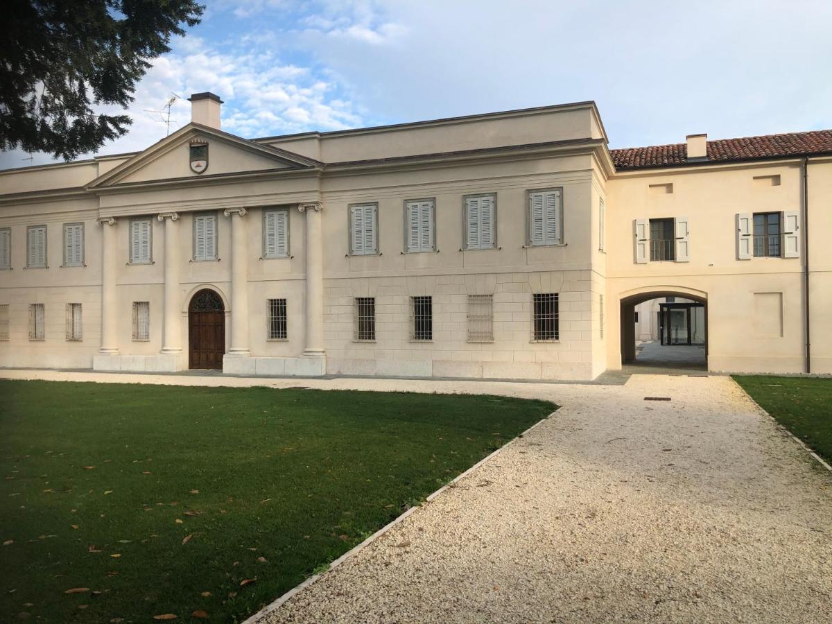 Villa Cantoni Marca Саббьонета Екстер'єр фото
