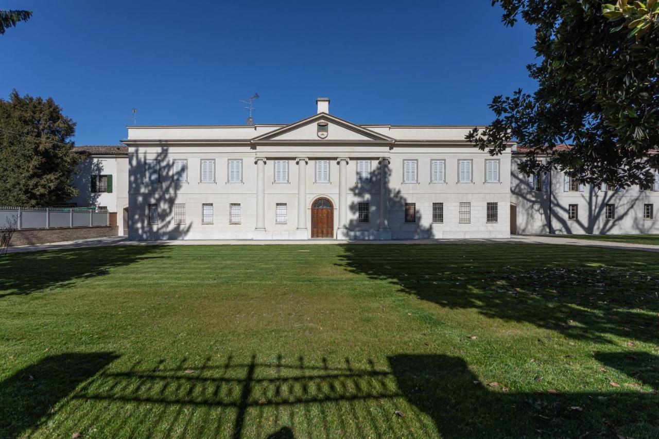Villa Cantoni Marca Саббьонета Екстер'єр фото